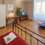 Old Town - Templova Apartments